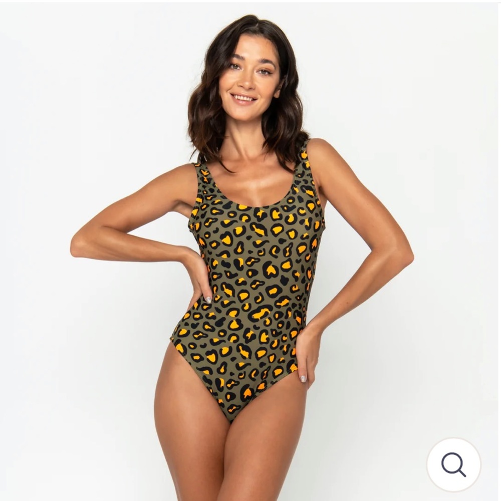 Infamous Swim Candice One Piece Size L New w Tags